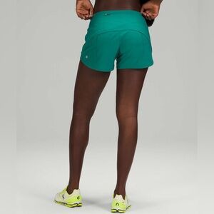 Lululemon Speed Up Mid-Rise Short 4"